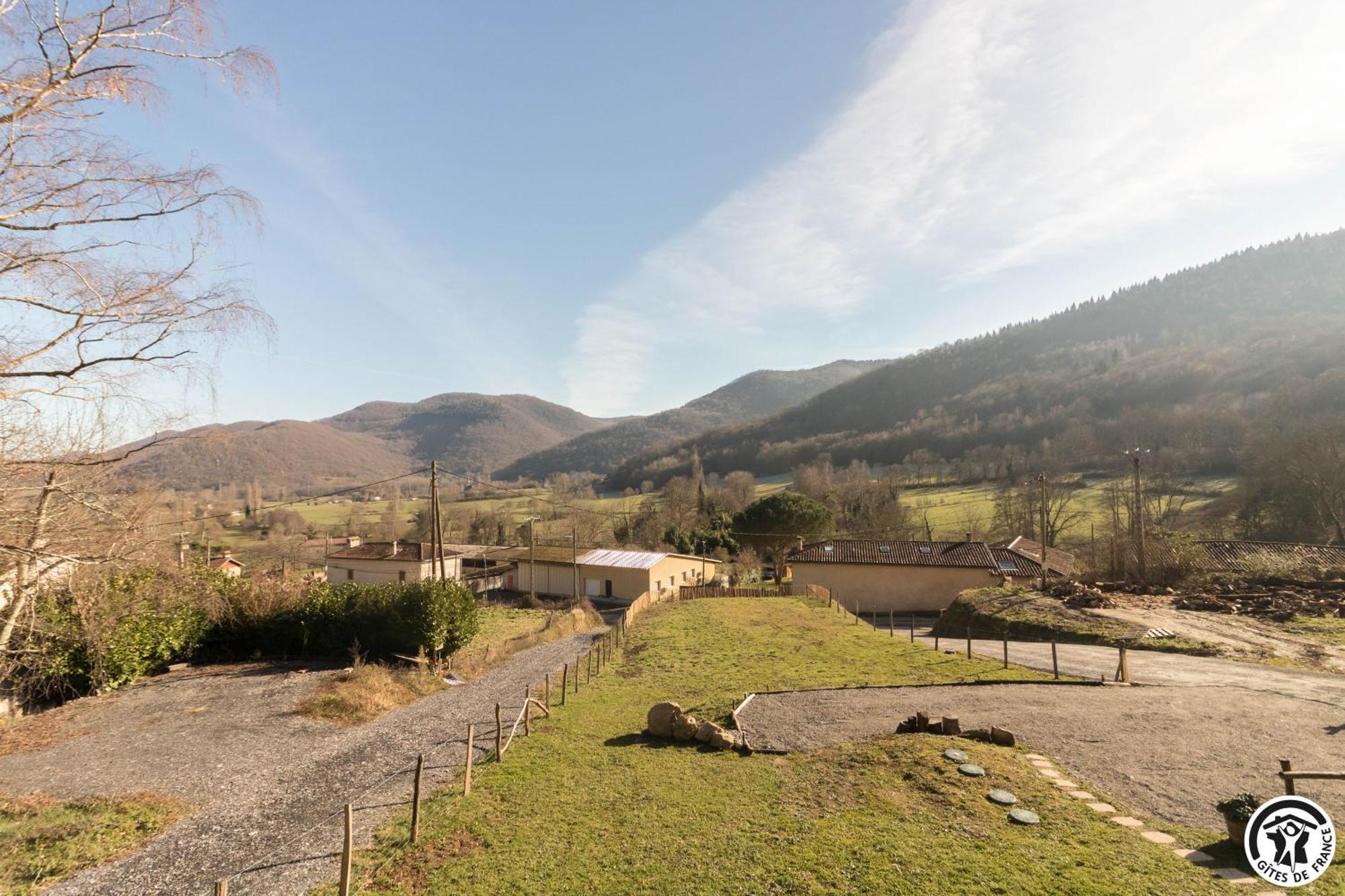 Gite Cabane Insolite Pyrenees Sauveterre-de-Comminges Ngoại thất bức ảnh
